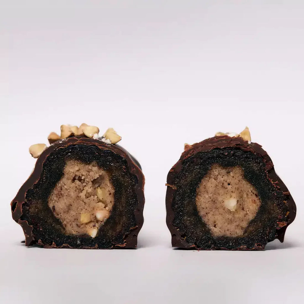 Hazelnut Crunch Medjool 2pack 56g Cool